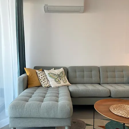 Apartment Szemespart By Bltn